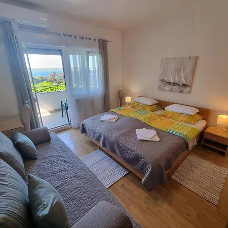 10m Vom Entfernt By Interhome Lägenhet Crikvenica