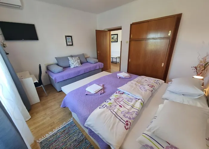 Lägenhet 10m Vom Entfernt By Interhome Crikvenica