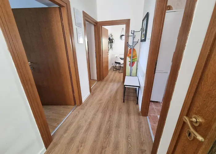 Lägenhet 10m Vom Entfernt By Interhome